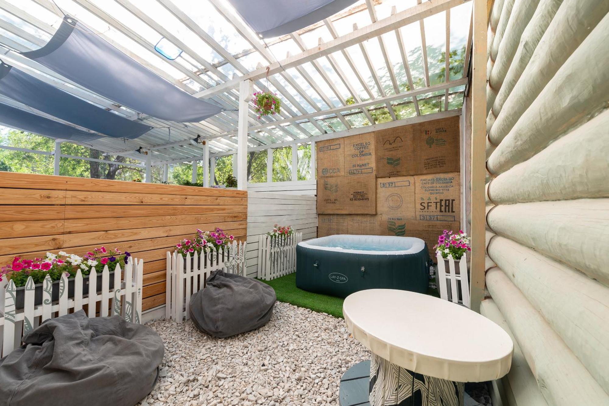 Inn Ozz Karagandy 외부 사진